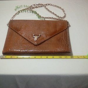 Leather shoulder bag